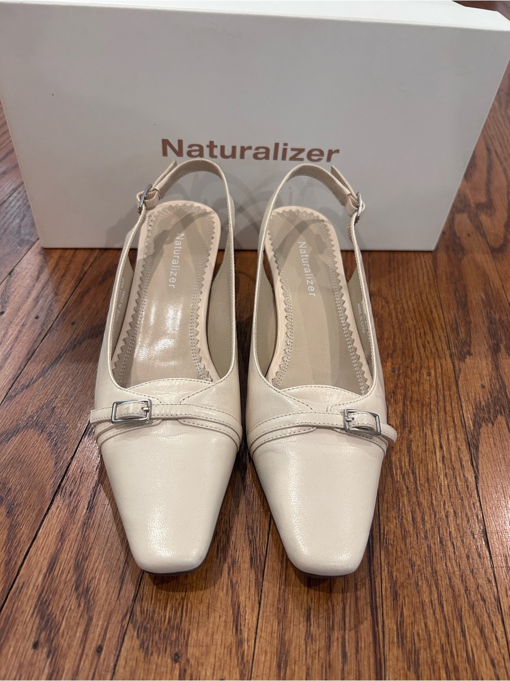 Naturalizer cream sling back heels